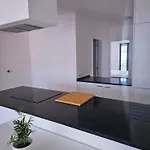 Carmo Center 2 *