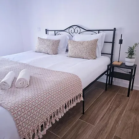 Carmo Center 2 Apartman *