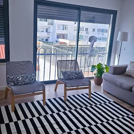 Apartment Carmo Center 2